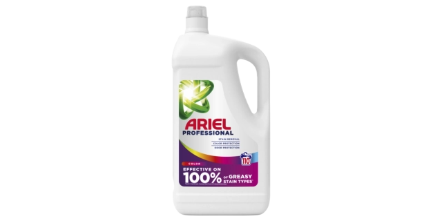 Ariel Professional tekutý prací prostředek Color 110PD/4,95 L                                                                                                                                                                                             